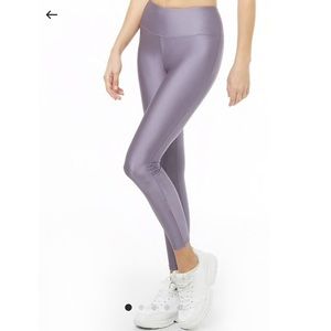 Forever 21 lavender shiny active leggings